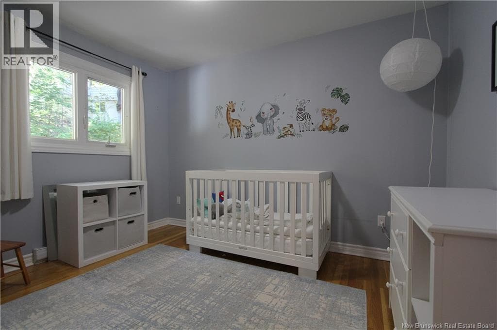 15 Hazen Avenue, photo 24