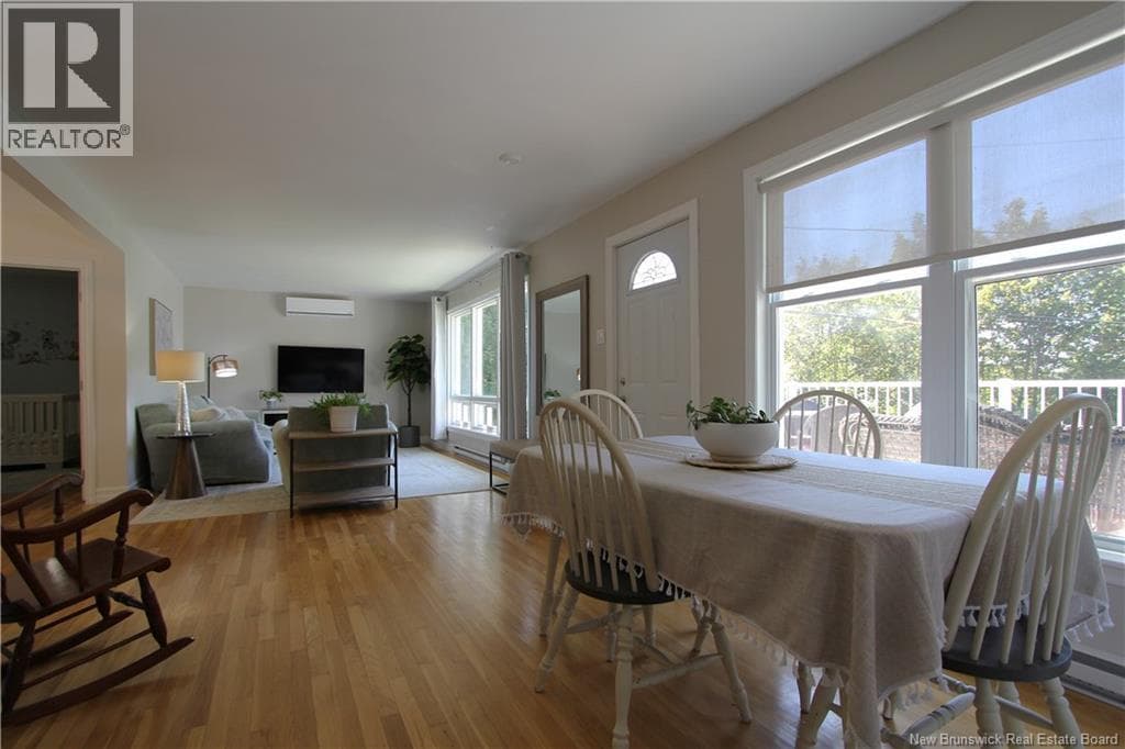 15 Hazen Avenue, photo 27