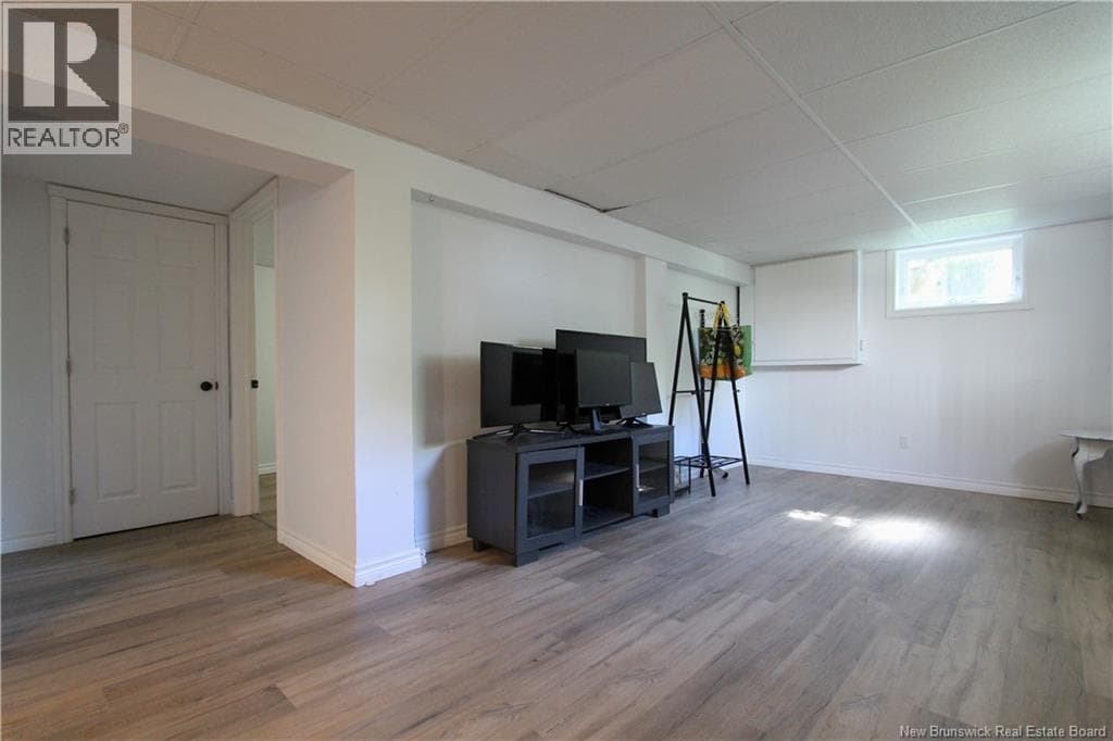 15 Hazen Avenue, photo 38