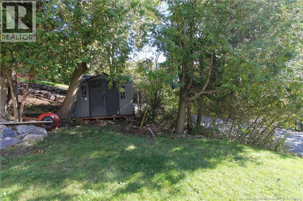 15 Hazen Avenue, photo 49