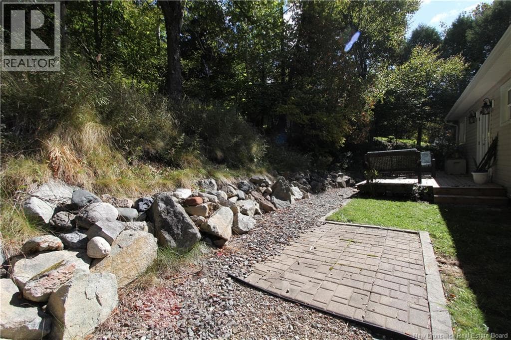 15 Hazen Avenue, photo 47