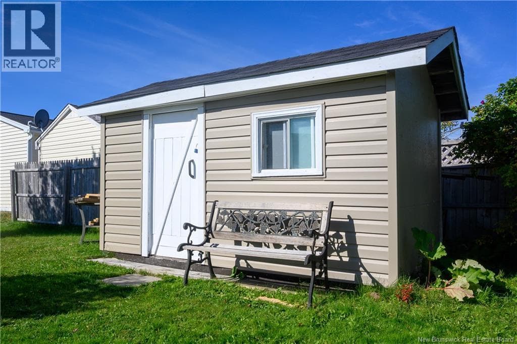 4 Robin Court, photo 3