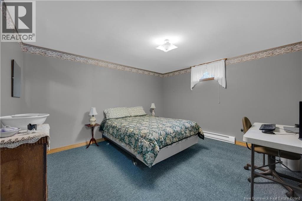101 Law Avenue, photo 20