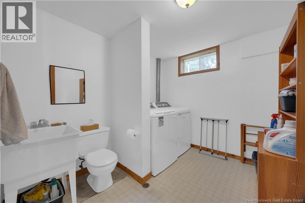 101 Law Avenue, photo 21