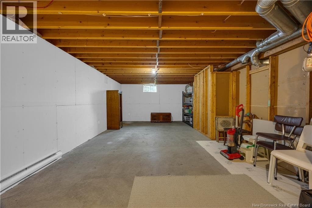 101 Law Avenue, photo 22