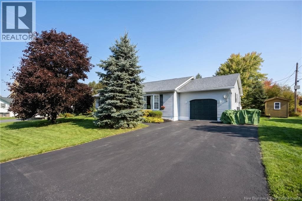 101 Law Avenue, photo 3
