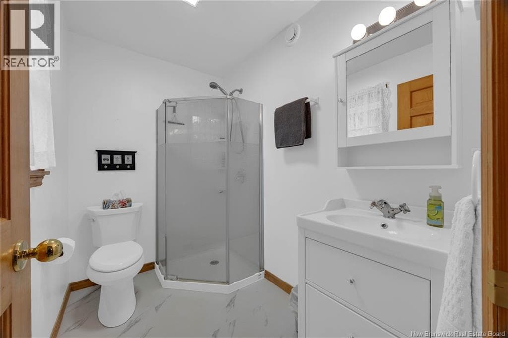 101 Law Avenue, photo 14