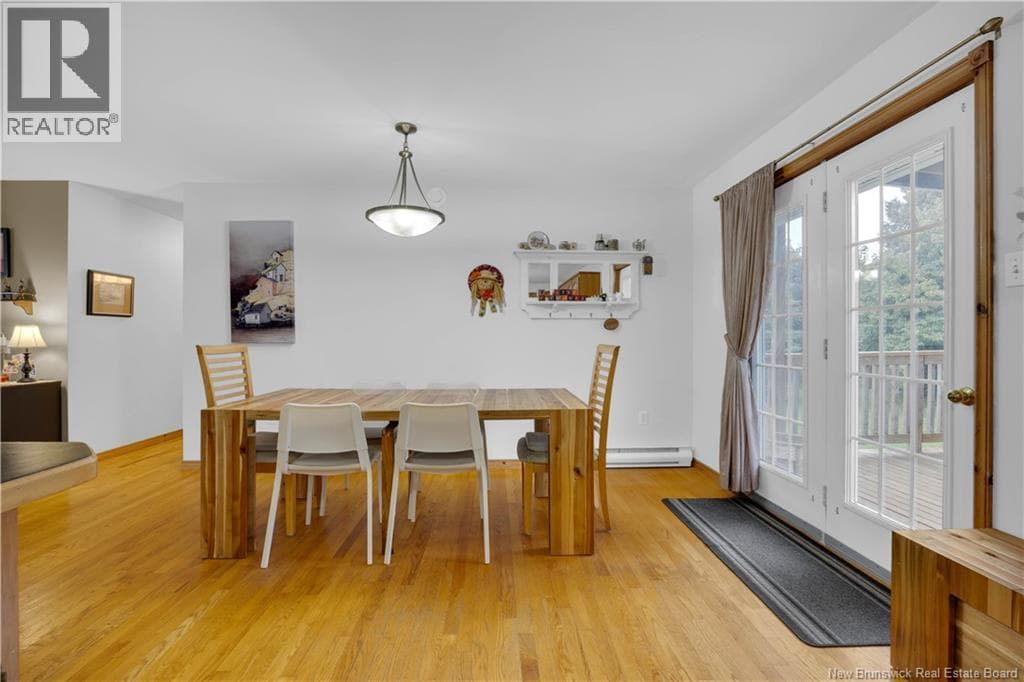 101 Law Avenue, photo 9