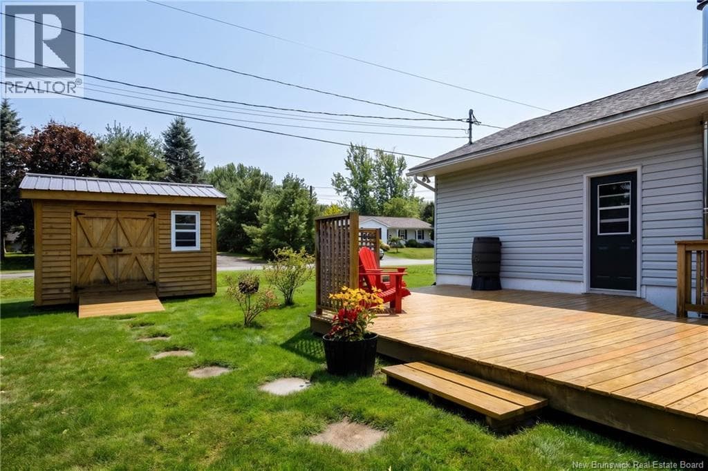 101 Law Avenue, photo 27