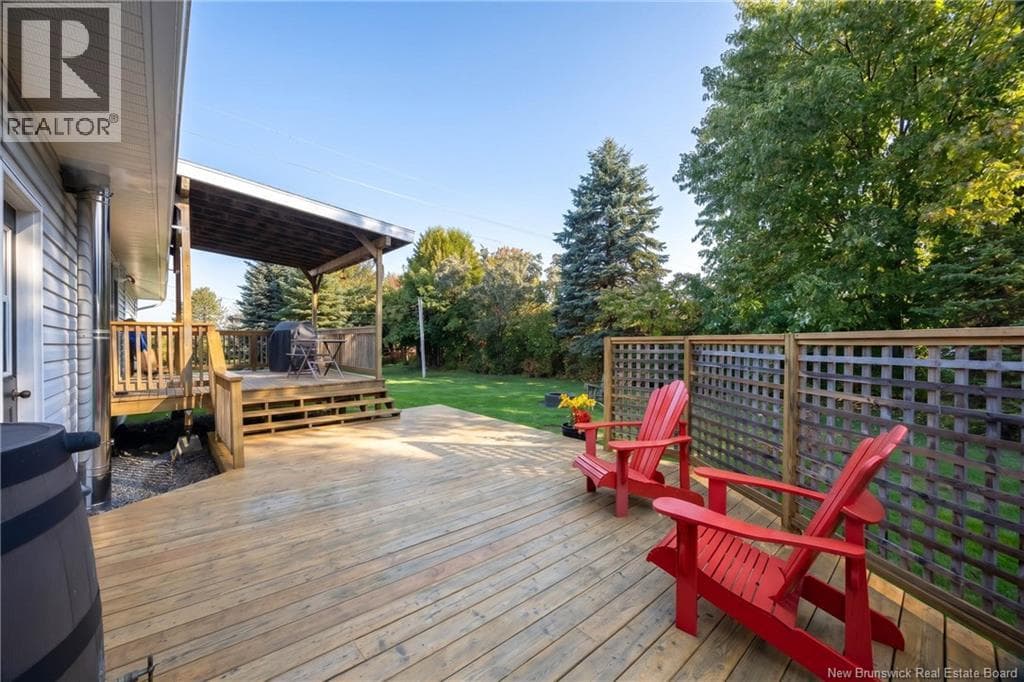 101 Law Avenue, photo 25