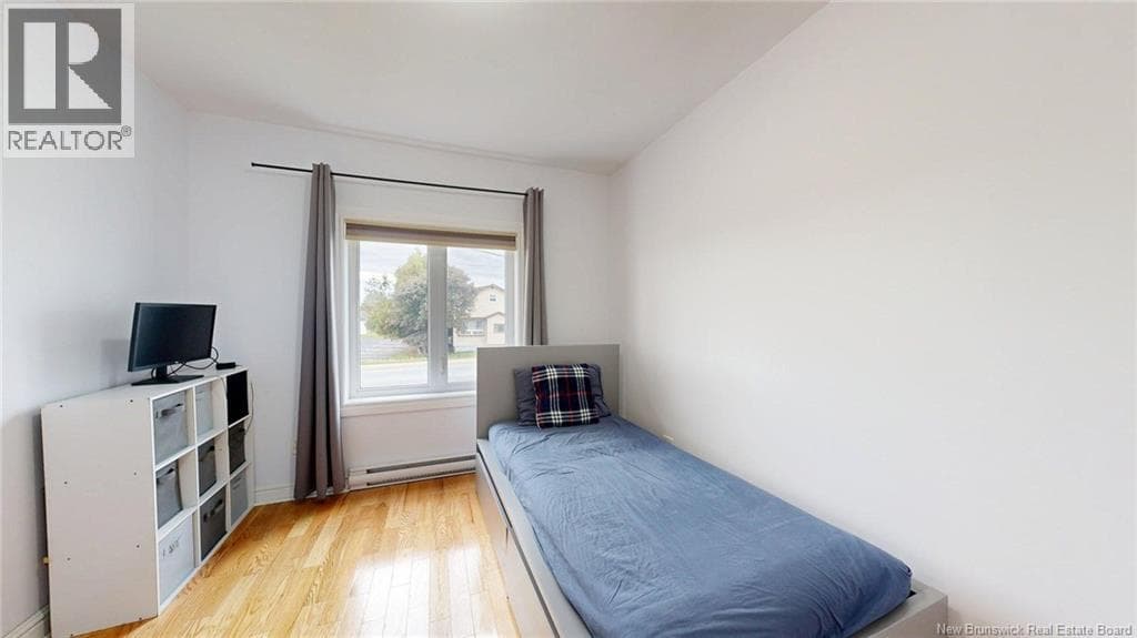 240 Loch Lomond Road, photo 17