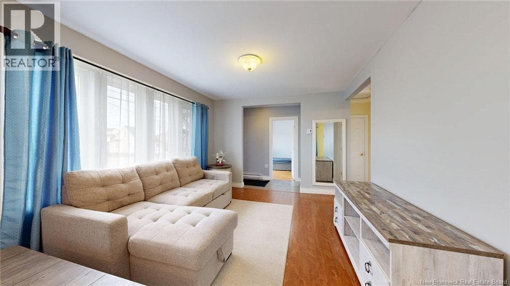 240 Loch Lomond Road, photo 7