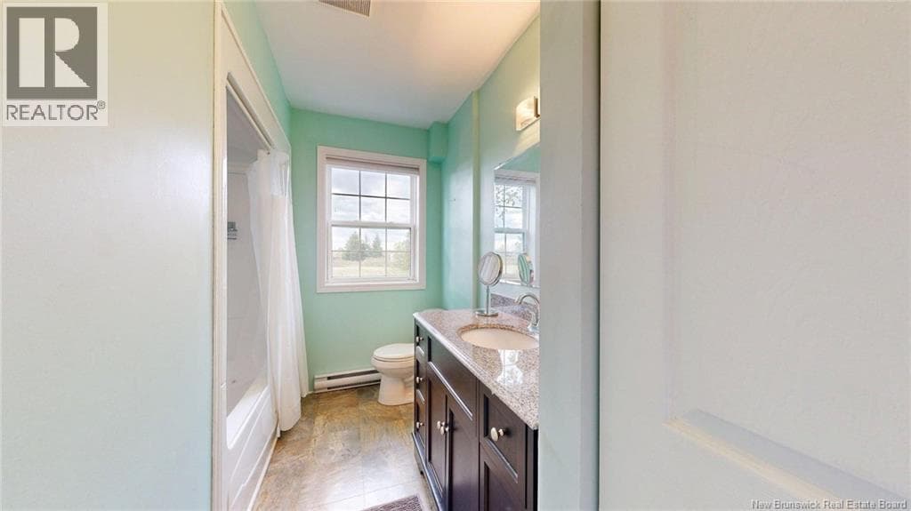 240 Loch Lomond Road, photo 20