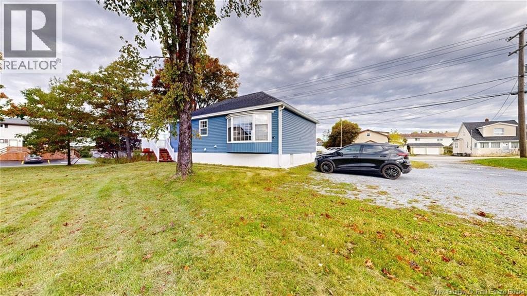 240 Loch Lomond Road, photo 31