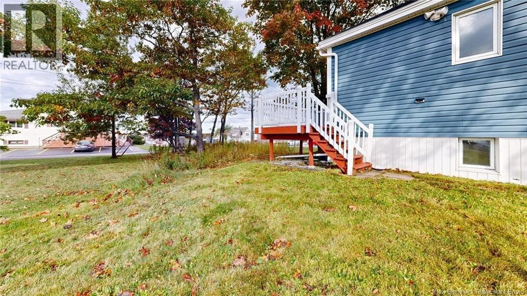240 Loch Lomond Road, photo 30