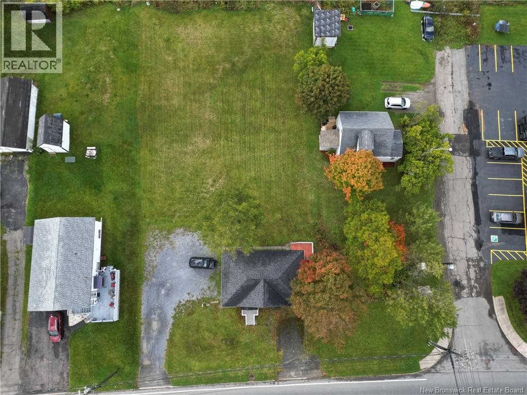 240 Loch Lomond Road, photo 36