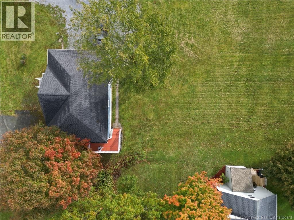 240 Loch Lomond Road, photo 39