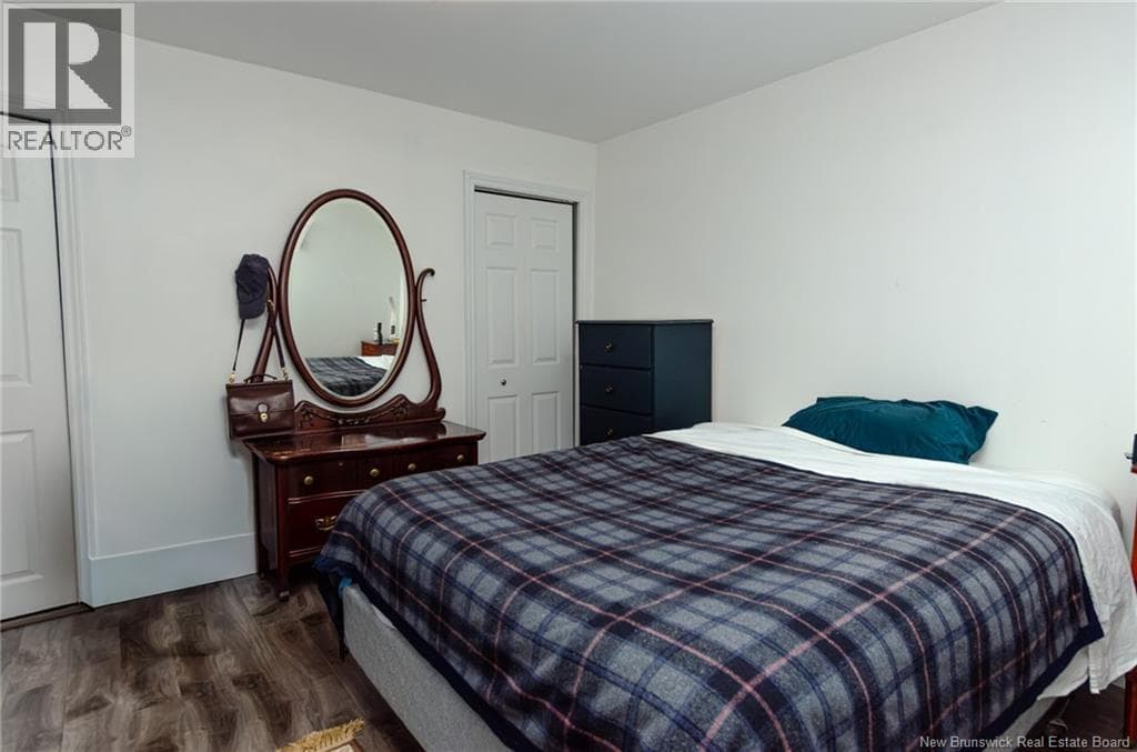 143 Elliott Row, photo 15