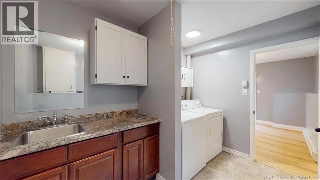 145 Woodhaven Drive, photo 16