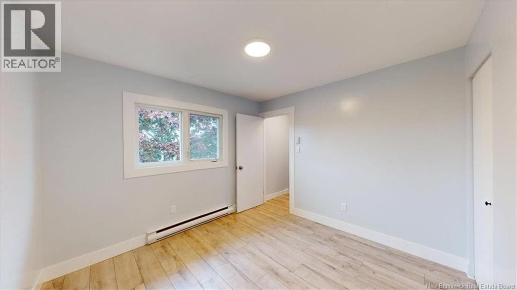 145 Woodhaven Drive, photo 24