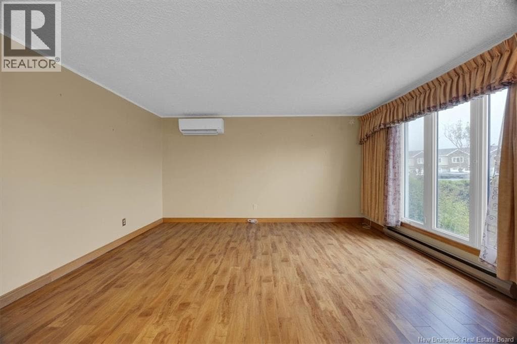 12 Avon Court, photo 6