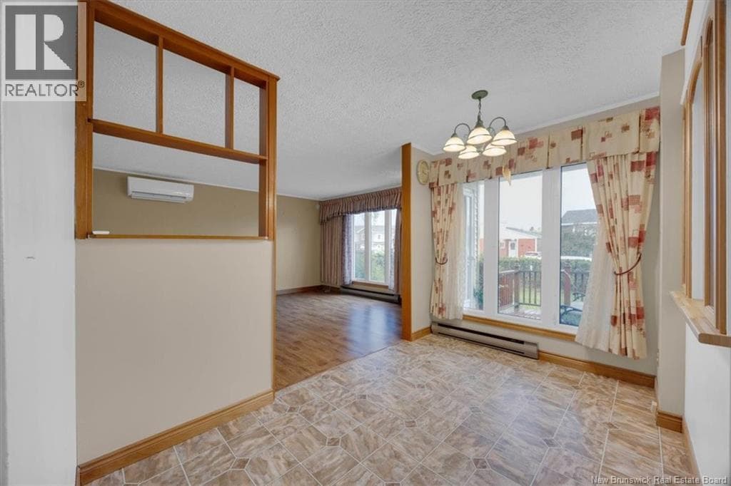 12 Avon Court, photo 8