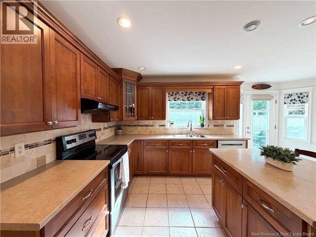 27 Cove Crescent, photo 9