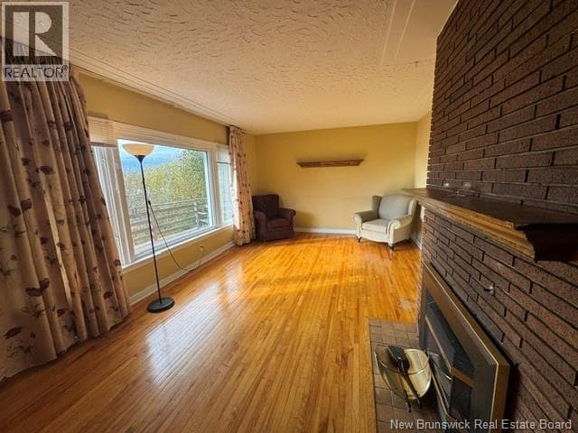 44 Fallsview Avenue, photo 16