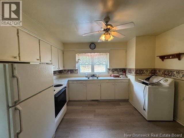 44 Fallsview Avenue, photo 19
