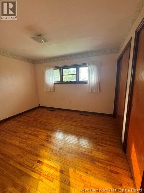 44 Fallsview Avenue, photo 23