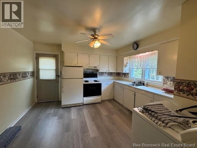 44 Fallsview Avenue, photo 35