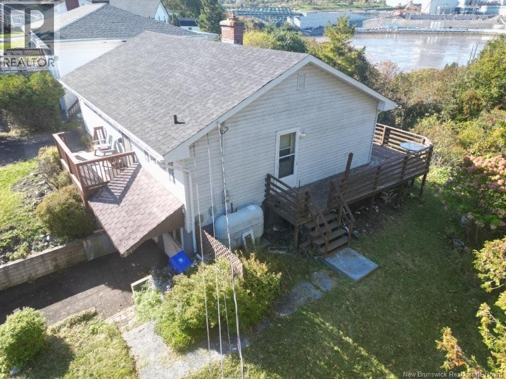 44 Fallsview Avenue, photo 8
