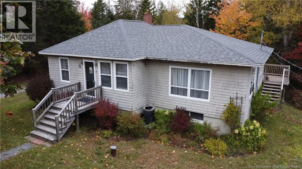 15 Avery Lane, photo 2