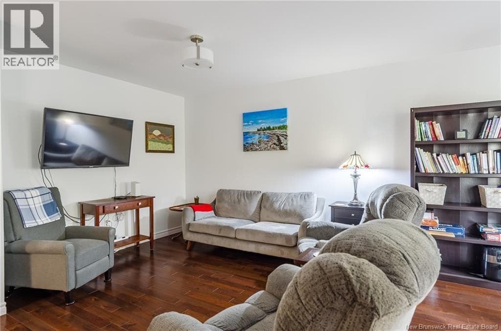 28 Noel Avenue, photo 19