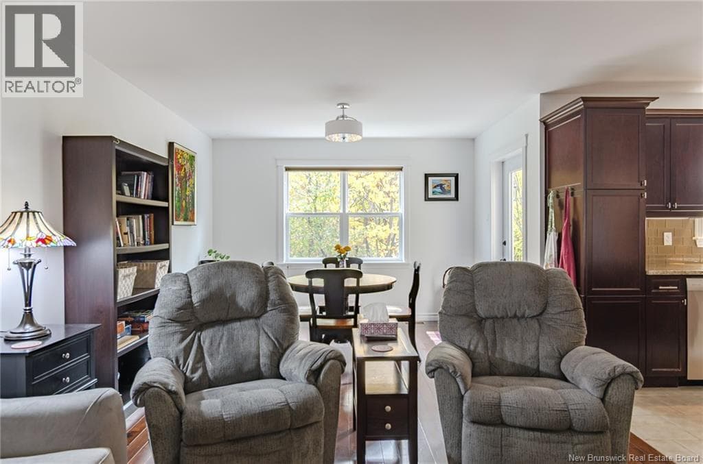 28 Noel Avenue, photo 21