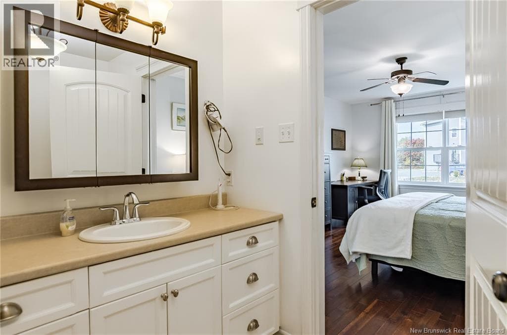 28 Noel Avenue, photo 31