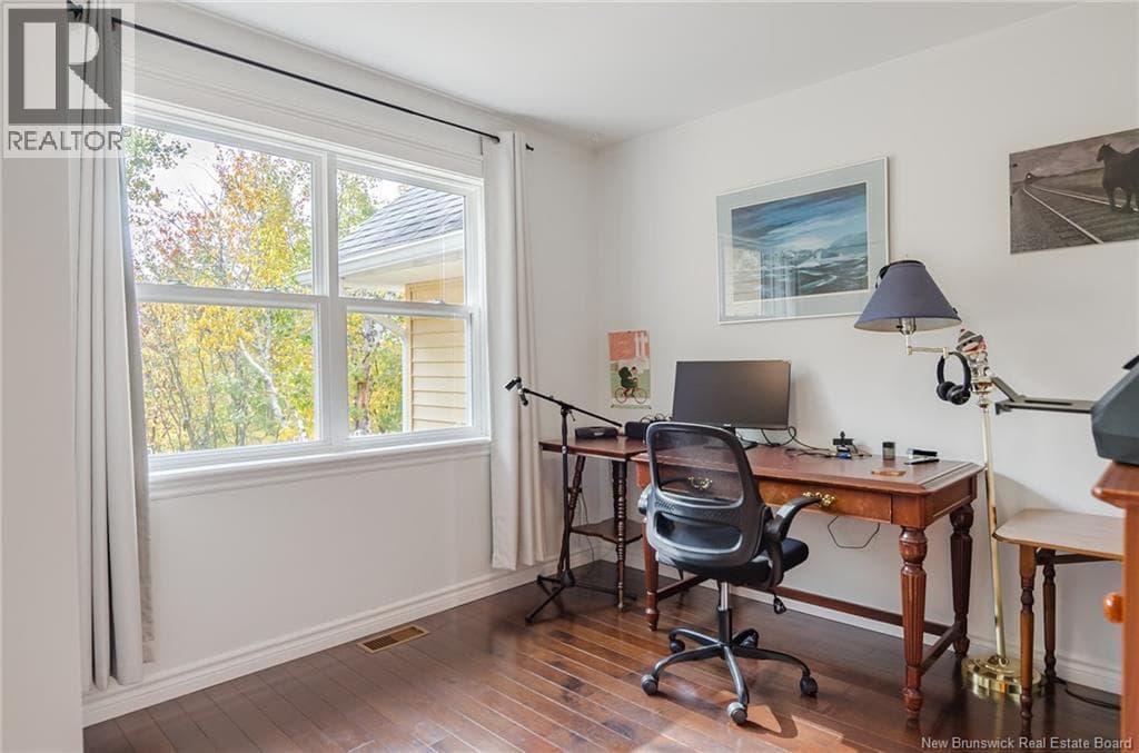 28 Noel Avenue, photo 32
