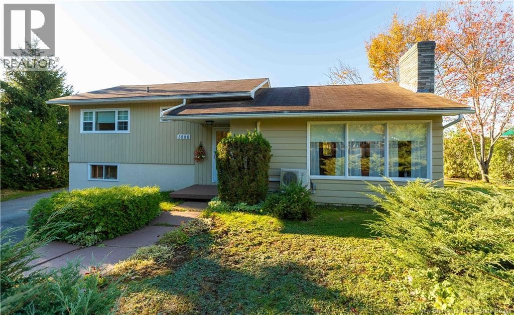 3808 Loch Lomond Road, photo 2