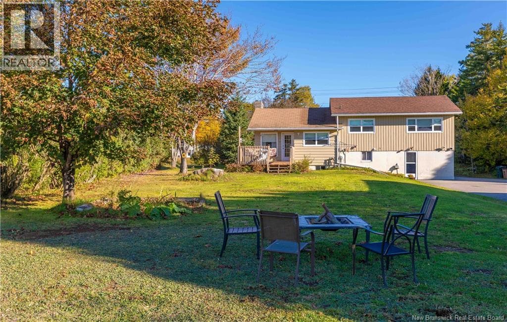 3808 Loch Lomond Road, photo 48