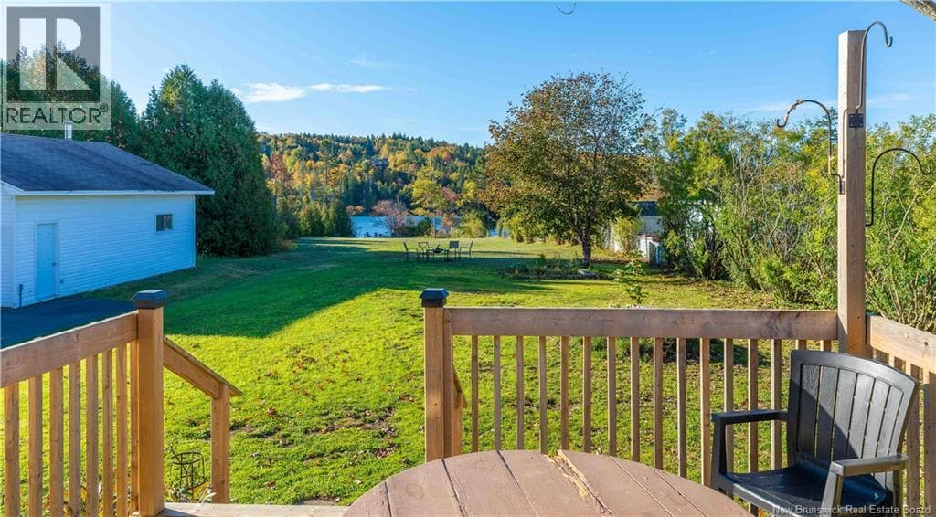 3808 Loch Lomond Road, photo 37