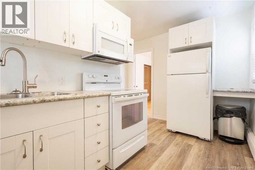 31 Topeka Street, photo 15