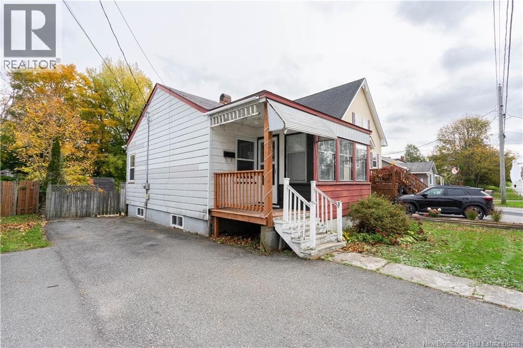 31 Topeka Street, photo 22