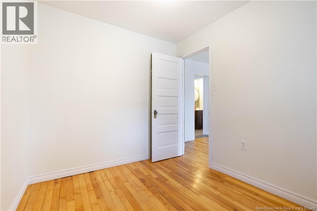 31 Topeka Street, photo 7