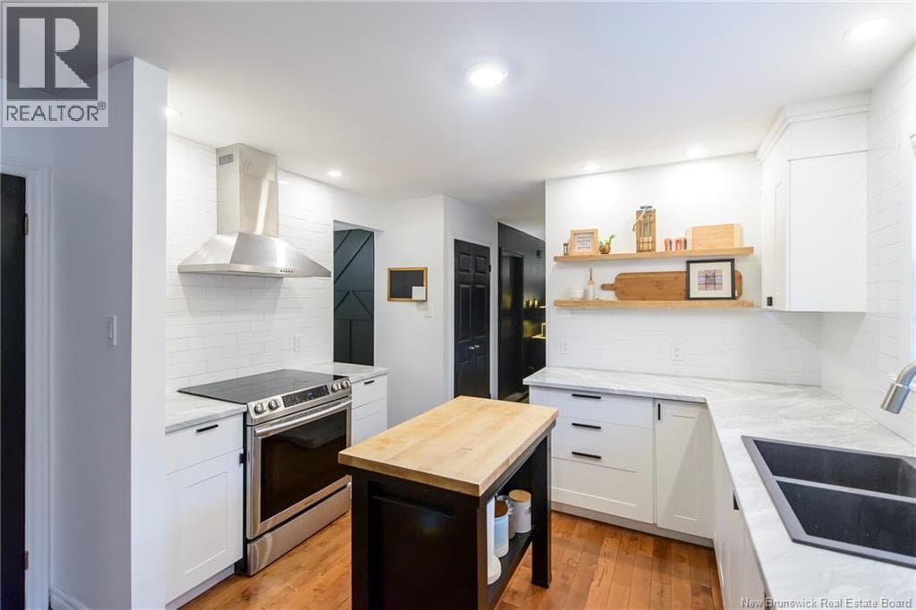 4 Windwood Court, photo 6