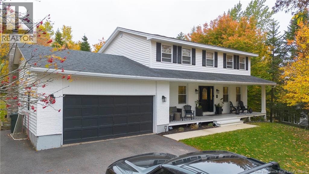4 Windwood Court