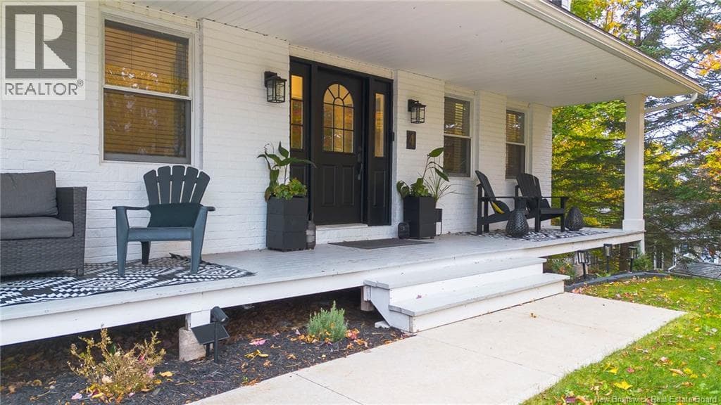 4 Windwood Court, photo 3