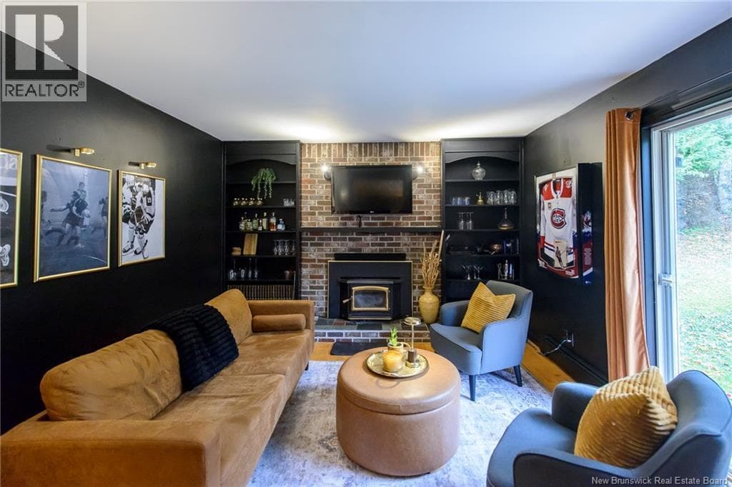 4 Windwood Court, photo 10