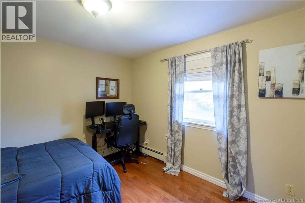 4 Windwood Court, photo 15