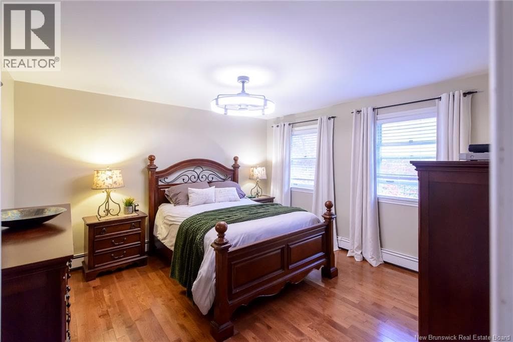 4 Windwood Court, photo 18