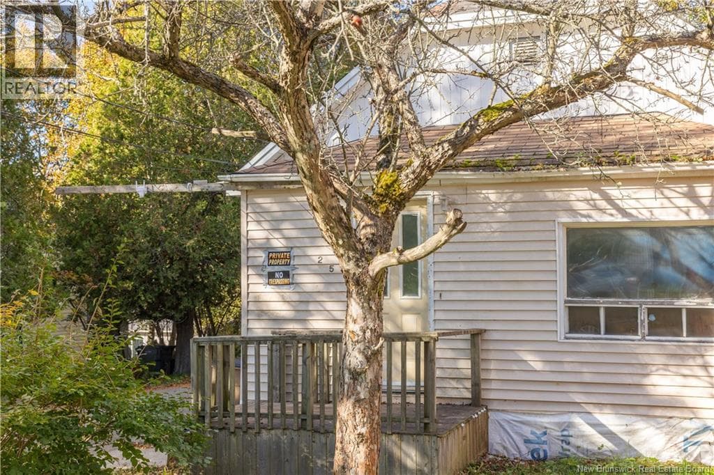 25 Belgian Road, photo 1